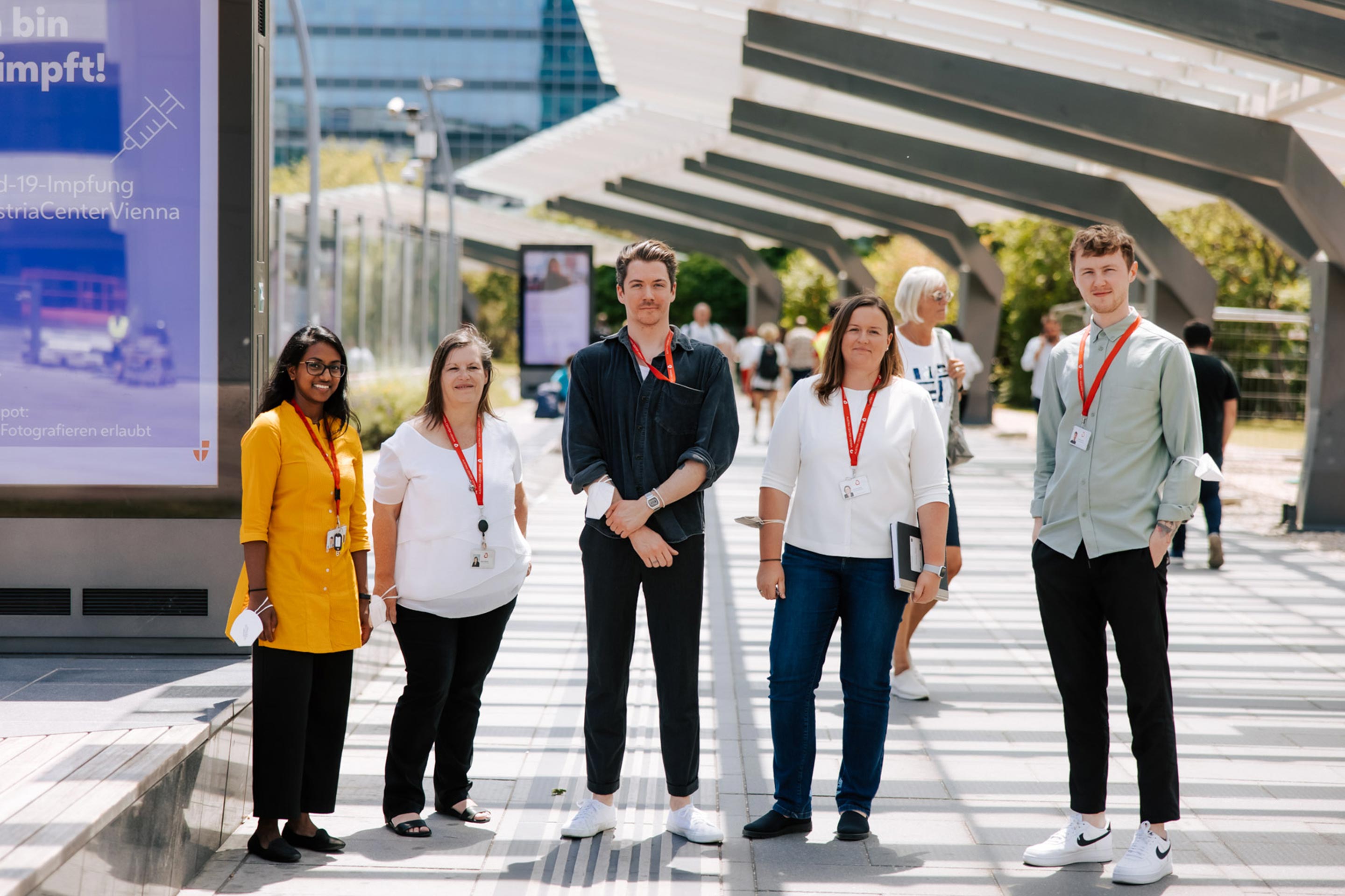 Foto: Karriere HR-Team auf der Promenade des Austria Center Vienna
