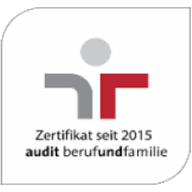 Zertifikat seit 2015 audit berufundfamilie mit stilisiertem Logo in Grau und Rot