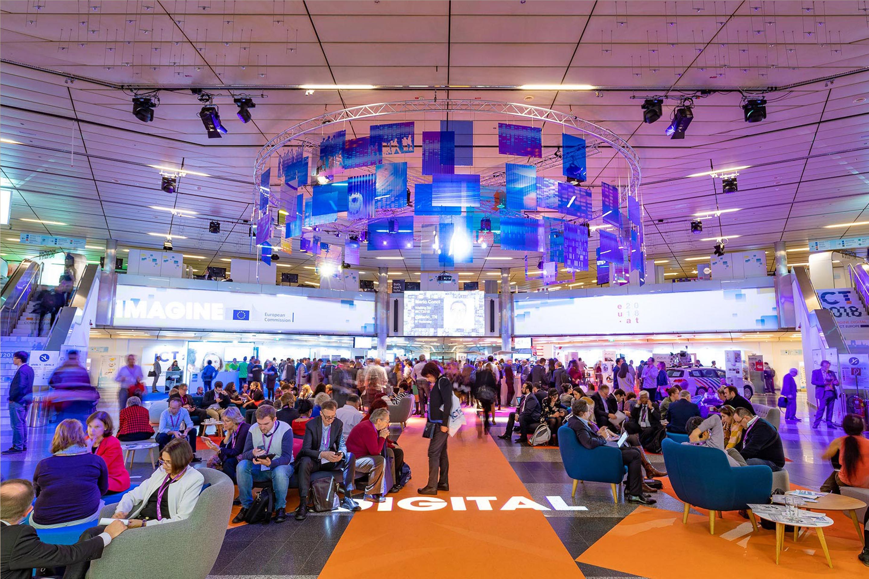 Foto: Eingangshalle ICT 2018