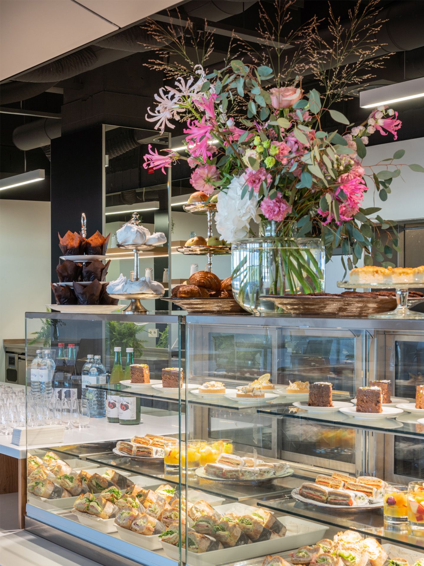 Foto: Foyer E Catering-Bereich 2022 Austria Center Vienna