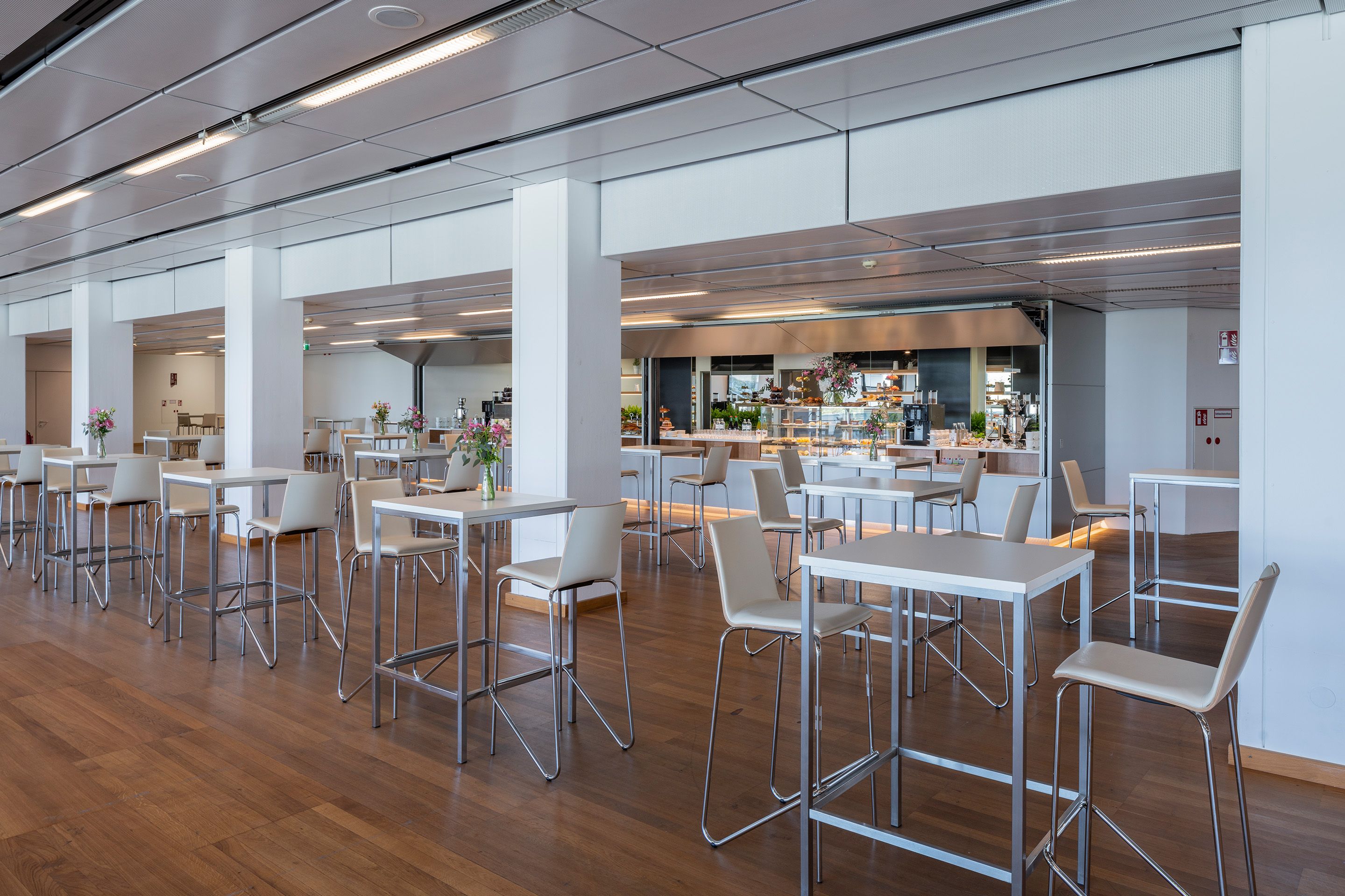 Foto: Foyer E Catering-Bereich 2022