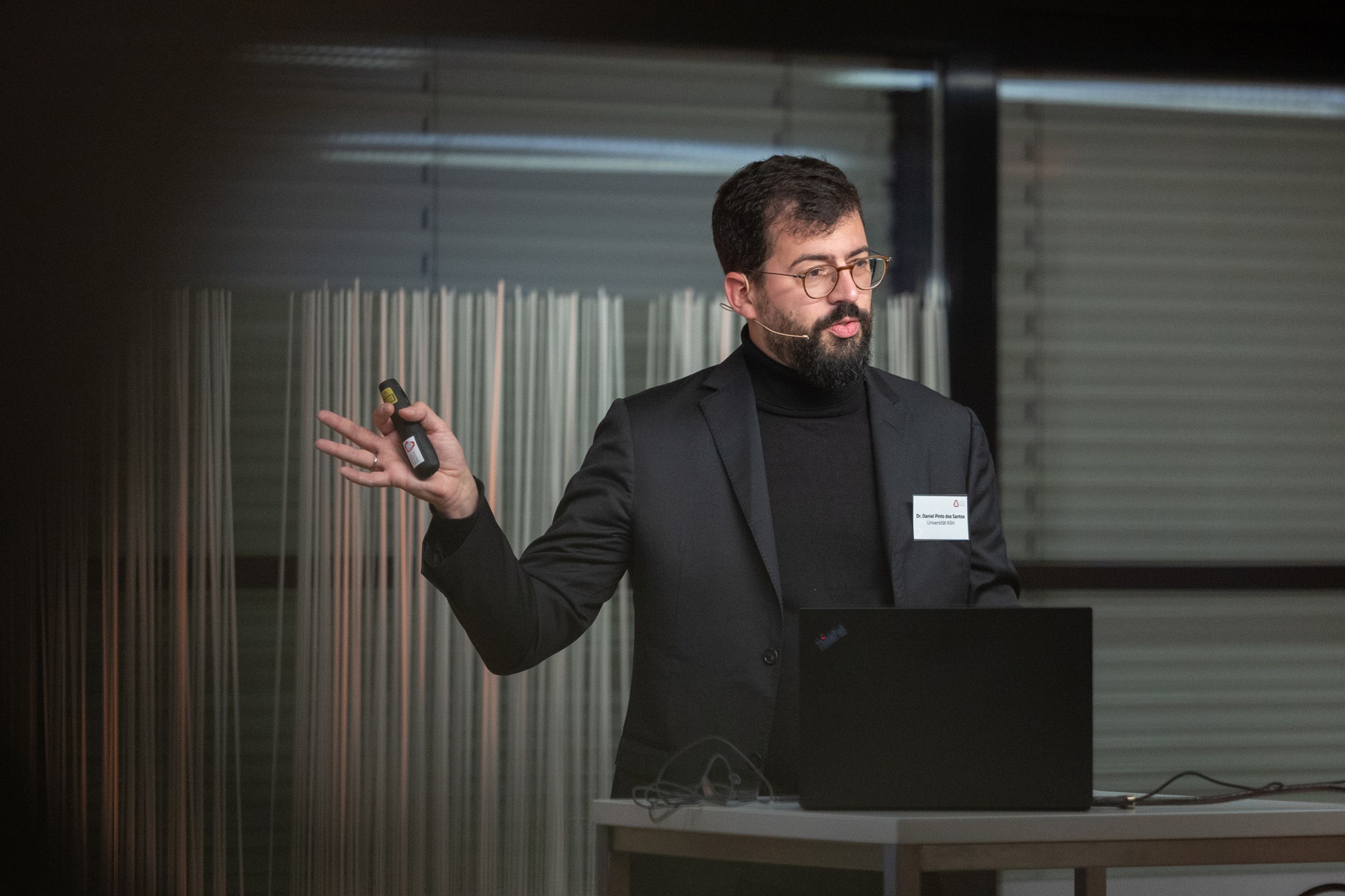 Referent beim Sprechen