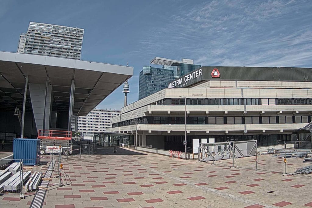 Hallenabbau beim Austria Center Vienna